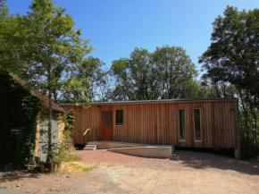 Hotels in Epiry